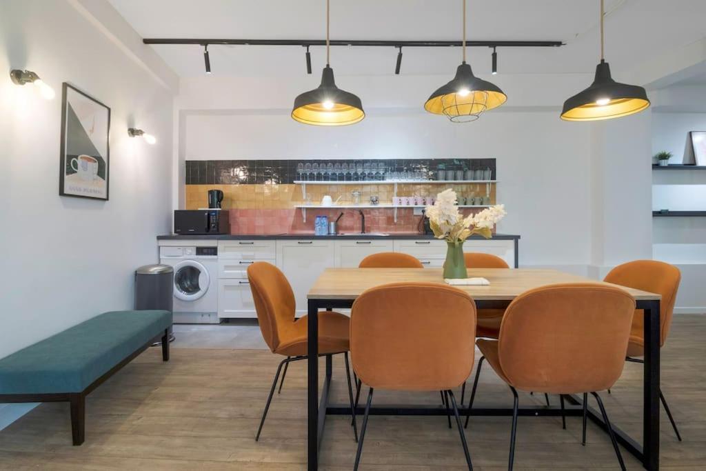 Brand New Flat For 8 People, 3 Bedrooms Párizs Kültér fotó