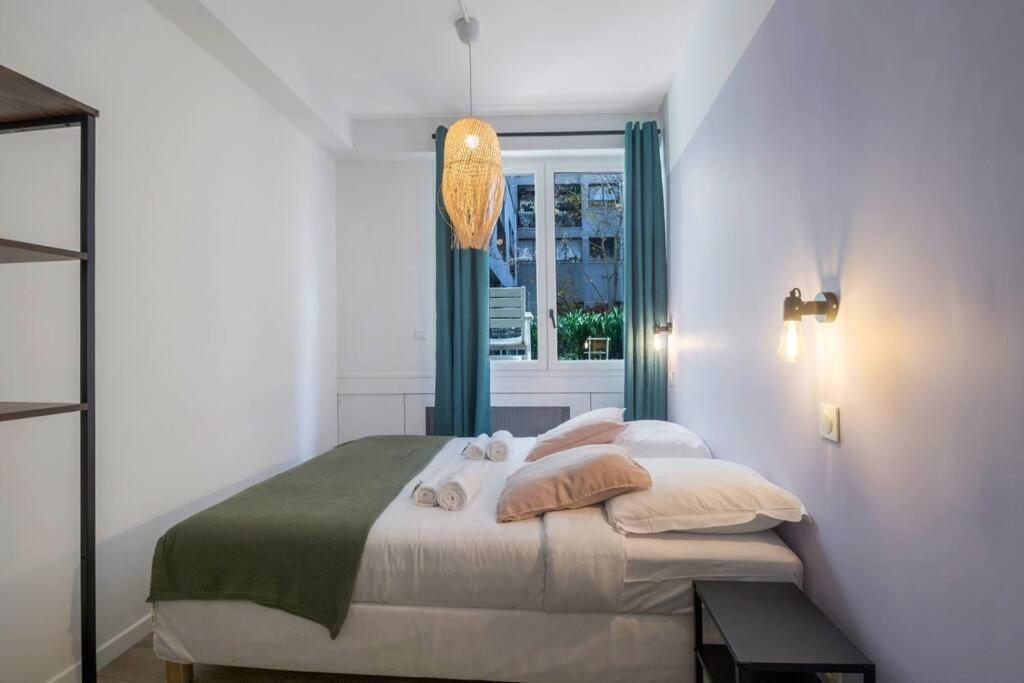 Brand New Flat For 8 People, 3 Bedrooms Párizs Kültér fotó